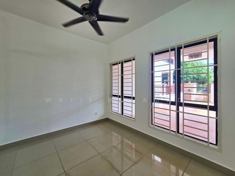 Rumah Teres 2.5 Tingkat untuk Dijual di Sungai Buloh (Selangor) - WATIE MUHAMAD - PropertyGuru.com.my