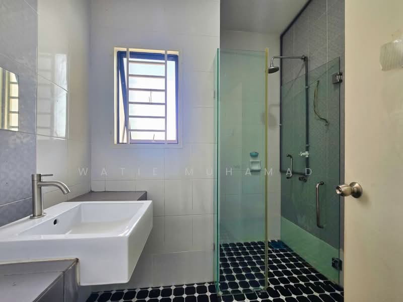 Rumah Teres 2.5 Tingkat untuk Dijual di Sungai Buloh (Selangor) - WATIE MUHAMAD - PropertyGuru.com.my