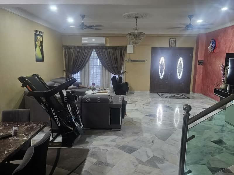 Rumah Teres 2 Tingkat untuk Dijual di Ampang (Kuala Lumpur) - Eugene Yap - Living Room - PropertyGuru.com.my