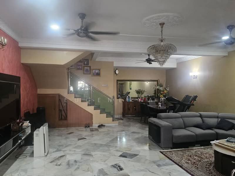 Rumah Teres 2 Tingkat untuk Dijual di Ampang (Kuala Lumpur) - Eugene Yap - Living Room - PropertyGuru.com.my
