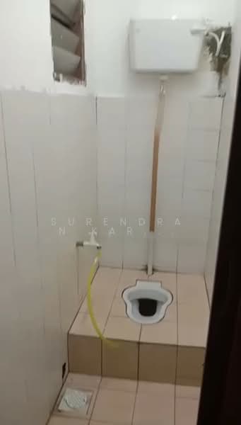Flat for Sale at Pelangi Indah - Surendran Karapiah - Bathroom - PropertyGuru.com.my