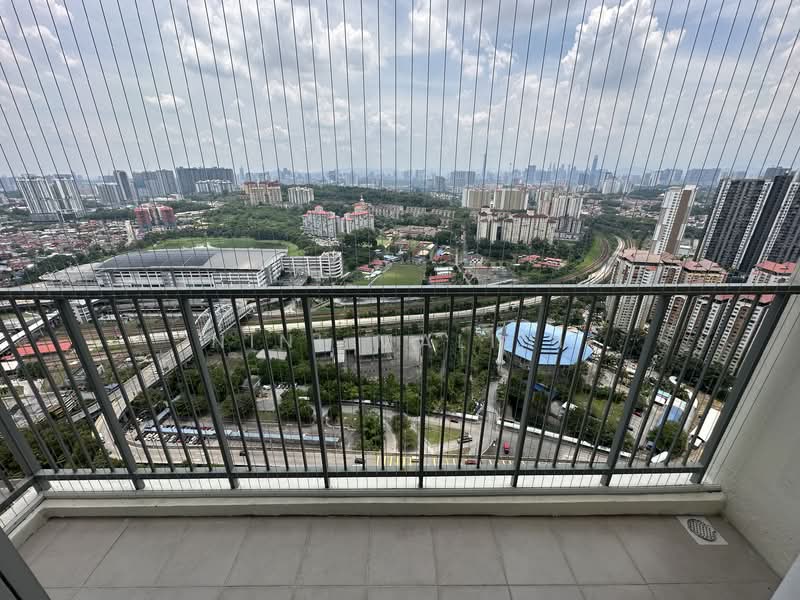 Kondominium untuk Disewa di Residensi Sateria - Nini Malini - Balcony - PropertyGuru.com.my