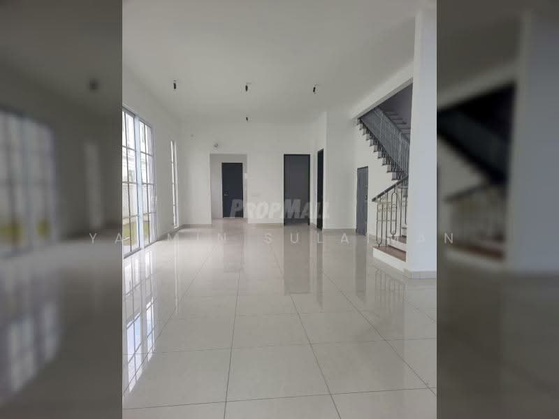Semi-Detached House for Sale in Semenyih (Selangor) - Yasmin Sulaiman - Living Room - PropertyGuru.com.my