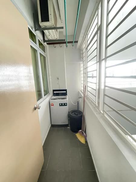 Servis Apartment untuk Dijual di Tebrau City Residences - Janice Yong - Balcony - PropertyGuru.com.my