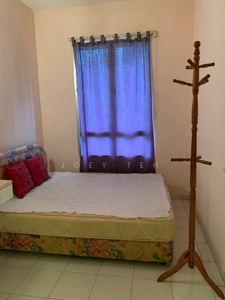 Kondominium untuk Dijual di Putra Place Condominium - Joey Teh - Bedroom - PropertyGuru.com.my