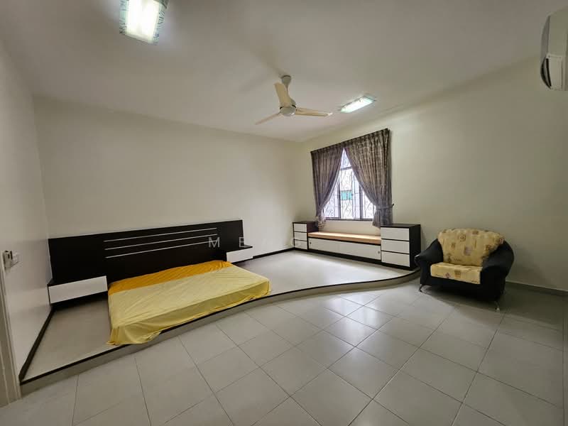 3-storey Terraced House for Rent in Sungai Ara (Penang) - Meng . - Bedroom - PropertyGuru.com.my