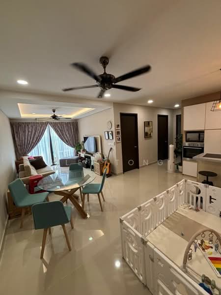 Kondominium untuk Dijual di Ken Rimba Condominium 1 - Alex Tong - Living Room - PropertyGuru.com.my