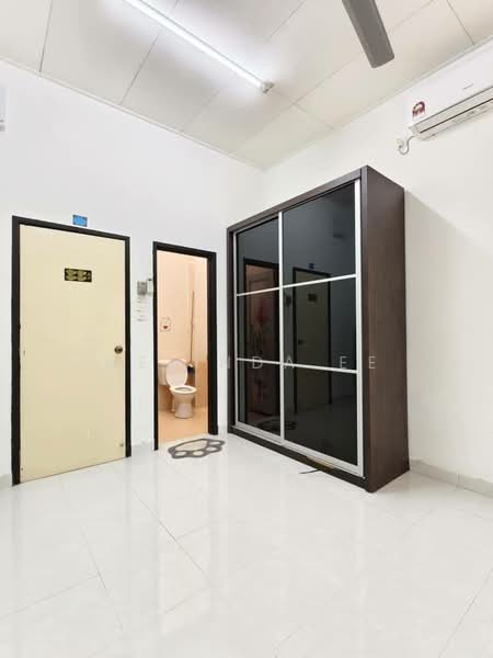 1-storey Terraced House for Sale in Taman Seri Austin (Tebrau) - Melinda Ee - PropertyGuru.com.my