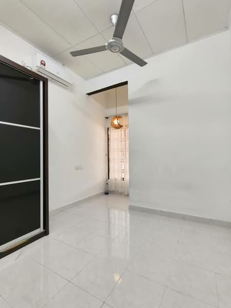 1-storey Terraced House for Sale in Taman Seri Austin (Tebrau) - Melinda Ee - PropertyGuru.com.my