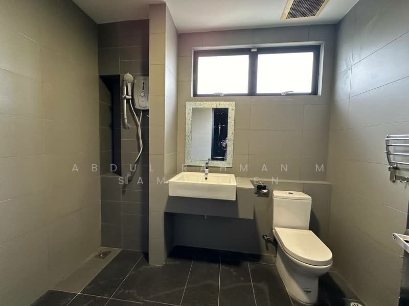 Rumah Teres 3 Tingkat untuk Disewa di Kajang (Selangor) - Abdul Rahman M Samsudeen - Bathroom - PropertyGuru.com.my
