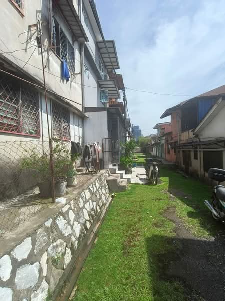 1.5-storey Terraced House for Sale in Taman Taynton View (Cheras) - JJ Ooi - Exterior - PropertyGuru.com.my