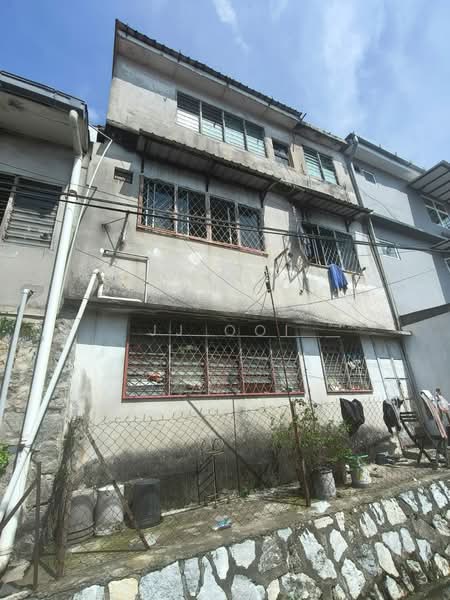 1.5-storey Terraced House for Sale in Taman Taynton View (Cheras) - JJ Ooi - Exterior - PropertyGuru.com.my