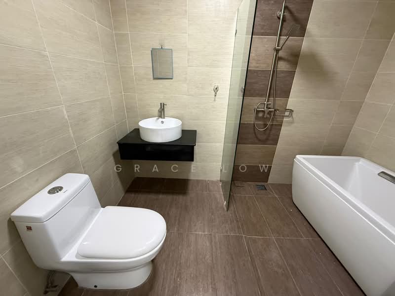 Service Residence for Sale at Molek Regency - Grace Low - Bathroom - PropertyGuru.com.my