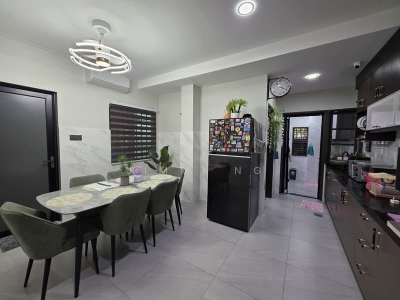 Rumah Teres 2 Tingkat untuk Dijual di Alam Damai (Cheras) - Jimmy Ng - Dining Room - PropertyGuru.com.my