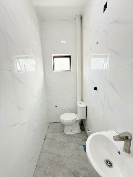 2-storey Terraced House for Sale in Taman Puteri Wangsa (Ulu Tiram) - Cindy Lim - Bathroom - PropertyGuru.com.my