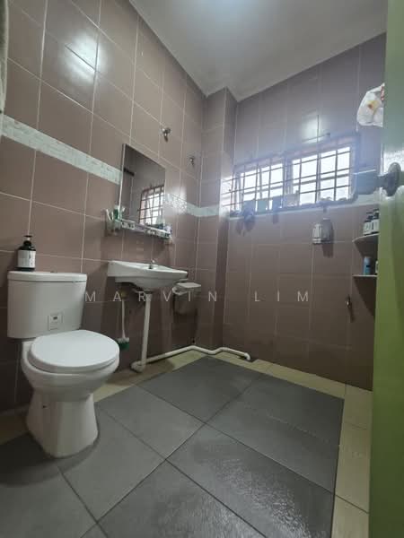 2-storey Terraced House for Sale in Kulai (Johor) - Marvin Lim - Bathroom - PropertyGuru.com.my