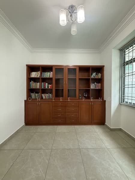 Untuk Disewa - Taman Perling
