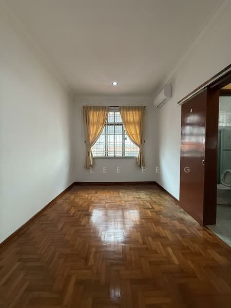 Untuk Disewa - Taman Perling