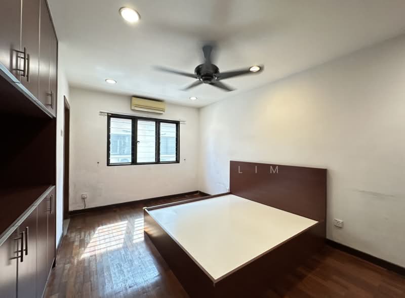 Semi-Detached House for Sale in Seksyen 4 (Kota Damansara) - Esther Lim - Bedroom - PropertyGuru.com.my