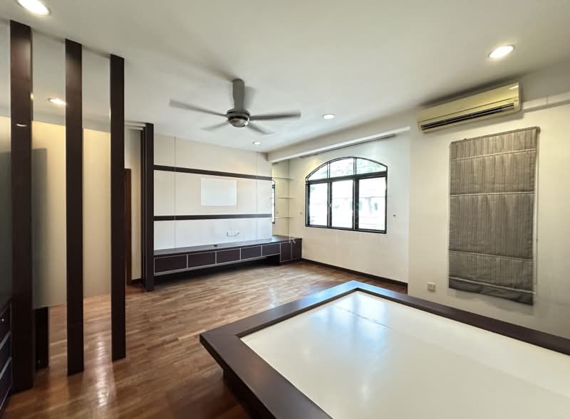 Semi-Detached House for Sale in Seksyen 4 (Kota Damansara) - Esther Lim - Living Room - PropertyGuru.com.my