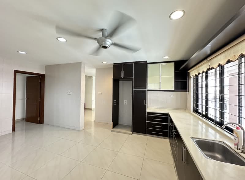 Semi-Detached House for Sale in Seksyen 4 (Kota Damansara) - Esther Lim - Kitchen - PropertyGuru.com.my