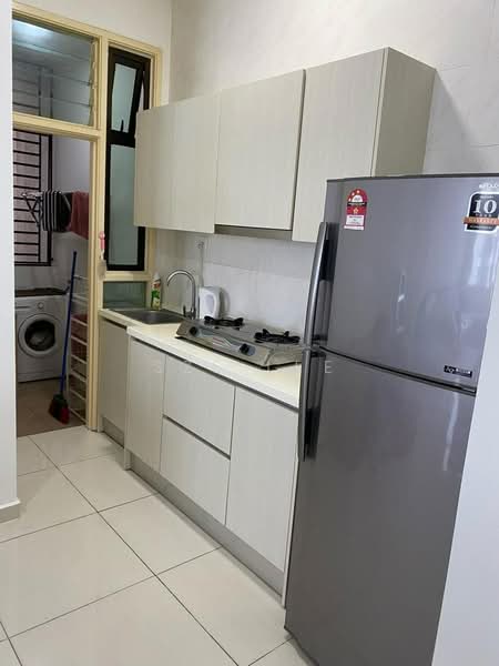 Servis Apartment untuk Dijual di D'Summit Residences - Sze Lee - Kitchen - PropertyGuru.com.my