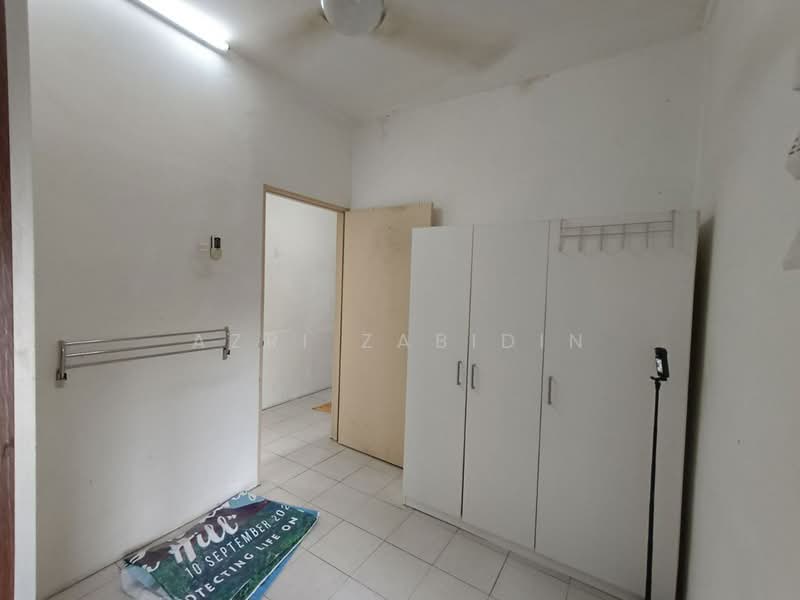 Apartment for Sale at Pangsapuri Bayu Suria (Summerfields Apartments) - Azri Zabidin - Interior - PropertyGuru.com.my