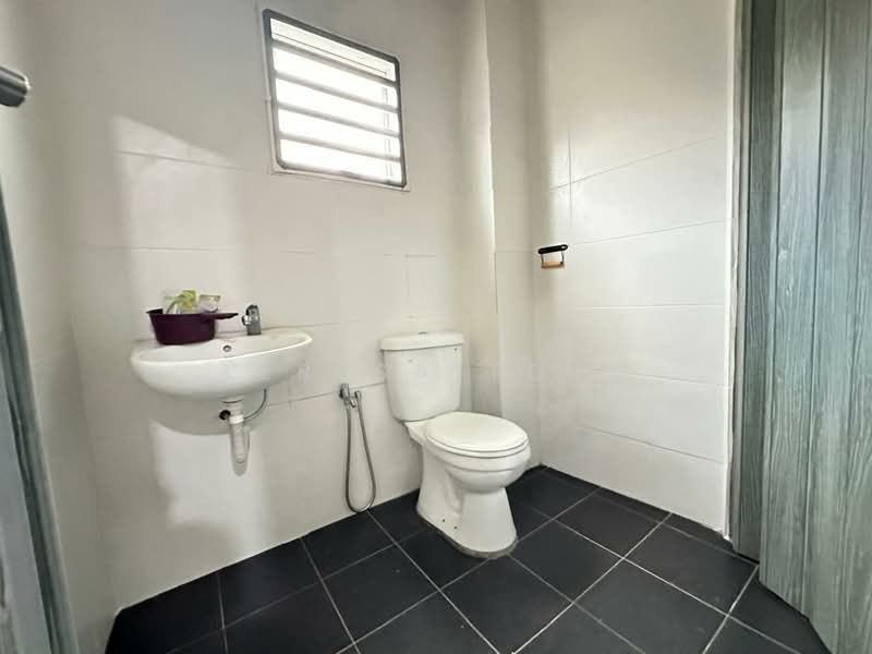 Rumah Teres 2 Tingkat untuk Dijual di Taman Sentosa (Klang) - Teresa Teng - Bathroom - PropertyGuru.com.my