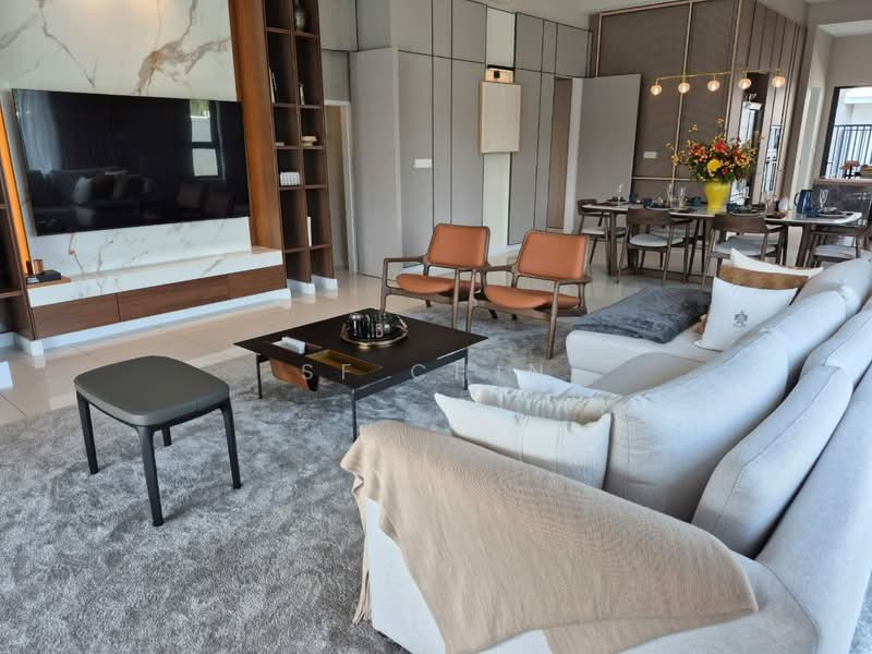 Rumah Teres 3 Tingkat untuk Dijual di Seksyen U15 (Shah Alam) - SF Chin - Living Room - PropertyGuru.com.my