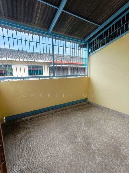 Rumah Teres 2 Tingkat untuk Disewa di Taman Gembira (Klang) - Charlie Gan - Balcony - PropertyGuru.com.my