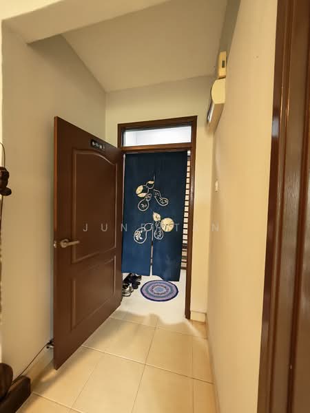 Condominium for Sale at Villa Park - June Tan - Entrance - PropertyGuru.com.my