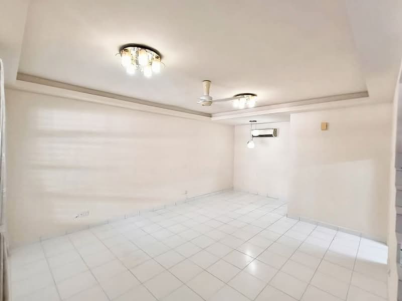 Rumah Teres 2 Tingkat untuk Dijual di Bukit Indah (Iskandar Puteri (Nusajaya)) - Janice . - Living Room - PropertyGuru.com.my