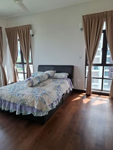 Service Residence for Sale at Isola - Mark Aurther Francis - Bedroom - PropertyGuru.com.my