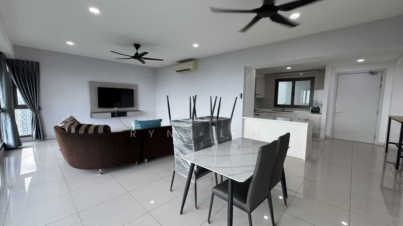 Condominium for Sale at Iskandar Residences - Rynn Lim - Living Room - PropertyGuru.com.my