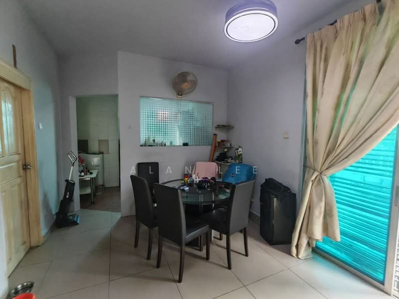 2-storey Terraced House for Sale in Skudai (Johor) - Alan Lee - Dining Room - PropertyGuru.com.my