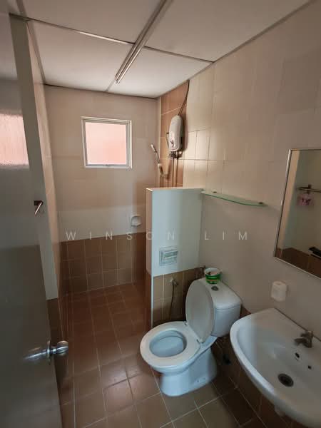 Condominium for Rent at Fortune Park (Suria Perdana) - Winson Lim - Bathroom - PropertyGuru.com.my