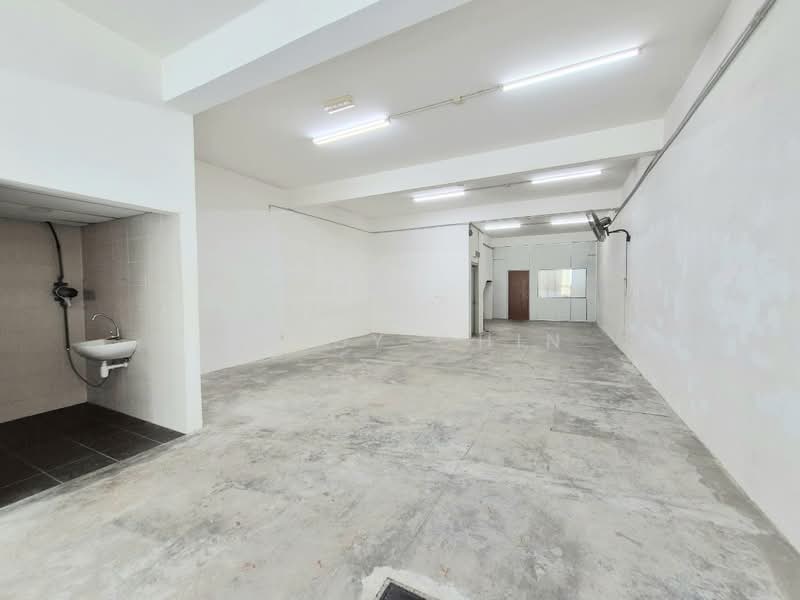 Shop / Office for Sale in Bandar Bukit Puchong 2 (Puchong) - Wendy Chin - Interior - PropertyGuru.com.my