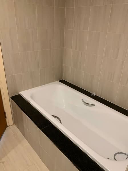 Kondominium untuk Disewa di The Capsquare Residences - Sujatha M - Bathroom - PropertyGuru.com.my