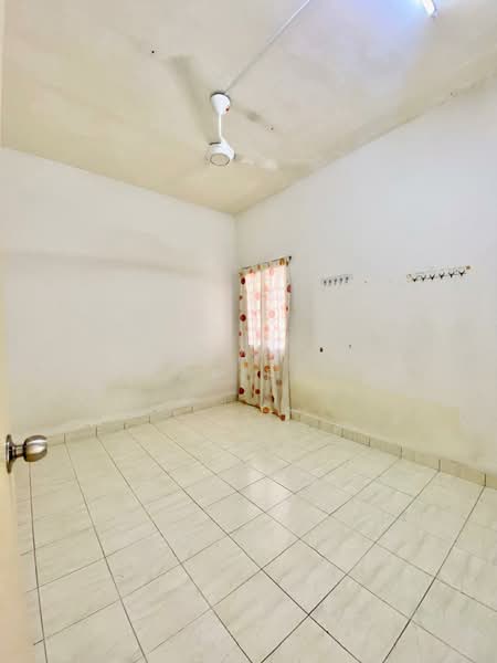 Pangsapuri untuk Disewa di Kondominium Kristal - Mohamad Ariff - Interior - PropertyGuru.com.my