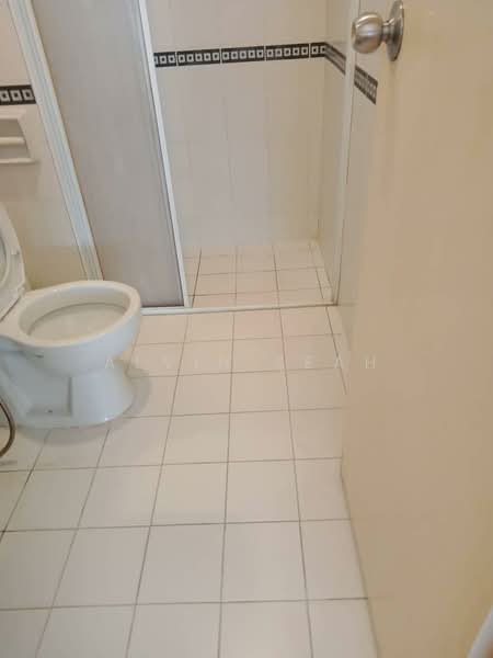 Servis Apartment untuk Dijual di Maytower Serviced Residences - Alvin Seah - Bathroom - PropertyGuru.com.my