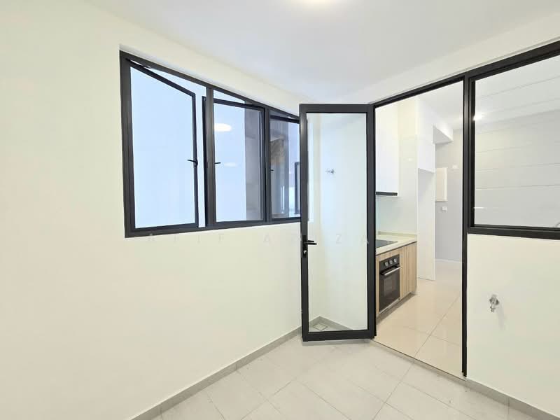 Service Residence for Sale at Sunway Belfield - Afif Azizan - Kitchen - PropertyGuru.com.my