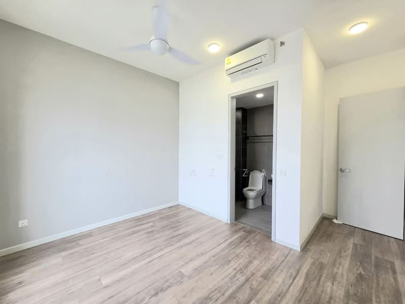 Service Residence for Sale at Sunway Belfield - Afif Azizan - Bedroom - PropertyGuru.com.my