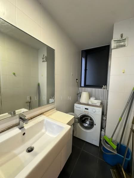 Service Residence for Rent at V@SUMMERPLACE - Eldwin Soh - Bathroom - PropertyGuru.com.my