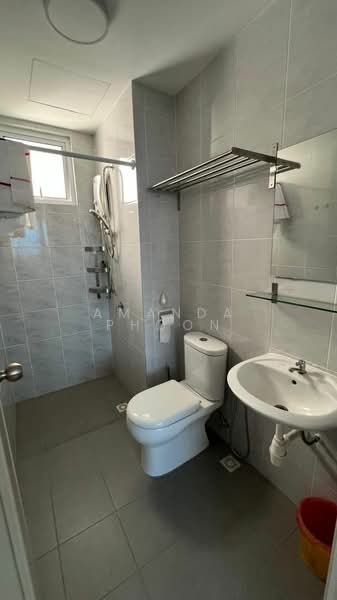 Kondominium untuk Disewa di i-Santorini - Amanda Phoon - Bathroom - PropertyGuru.com.my