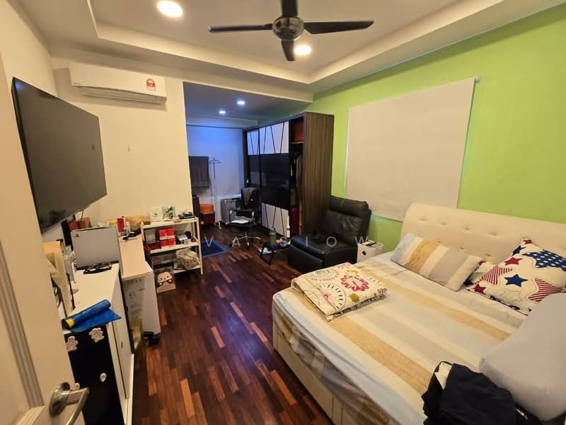 2-storey Terraced House for Sale in Taman Mutiara Rini (Skudai) - Eva Siow - Bedroom - PropertyGuru.com.my