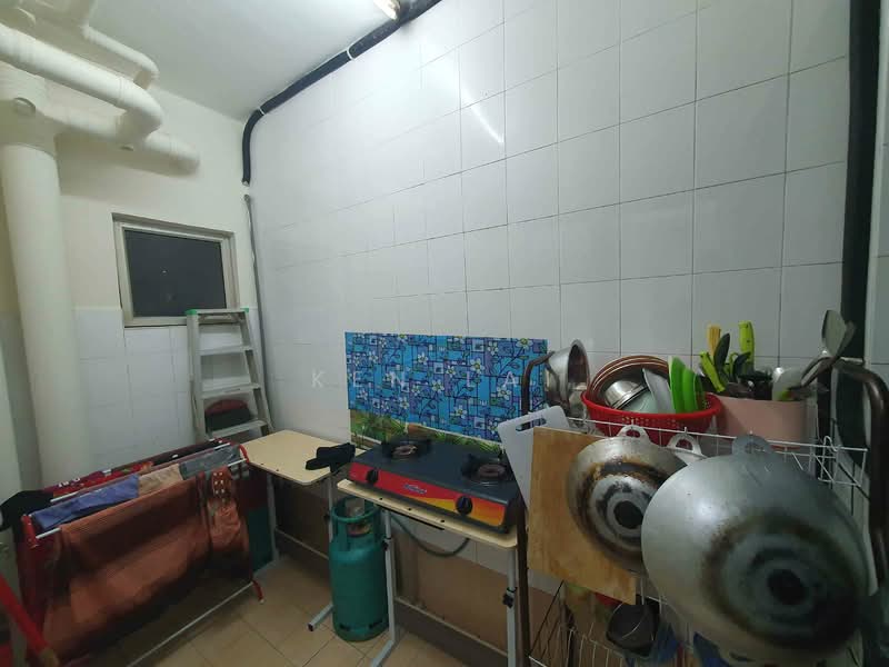 Kondominium untuk Dijual di Pelangi Damansara - Ken Lai - Kitchen - PropertyGuru.com.my