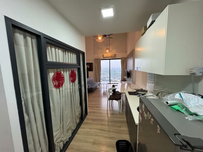 Servis Apartment untuk Disewa di Emporis - Jason Low - Living Room - PropertyGuru.com.my