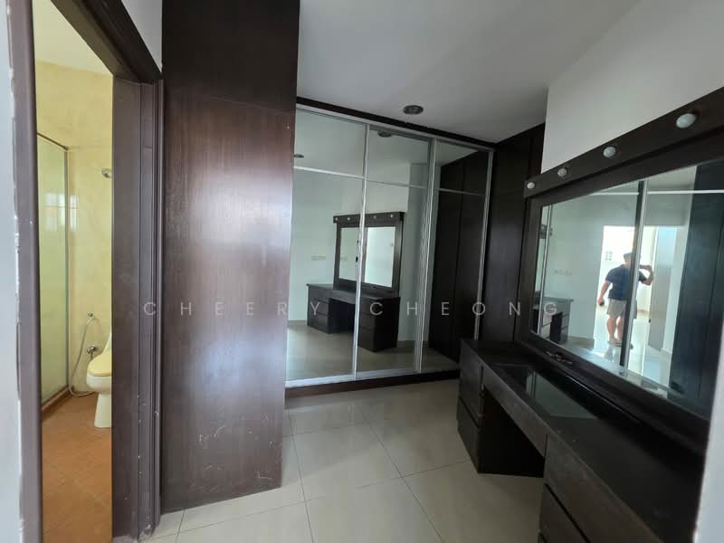 Semi-Detached House for Sale in Taman Puncak Perdana (Cheras) - Cheery Cheong - Bathroom - PropertyGuru.com.my