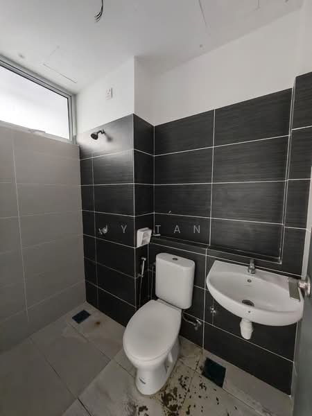 Apartment for Sale at Midori Green (Pangsapuri Hijauan) - JY Tan - Bathroom - PropertyGuru.com.my