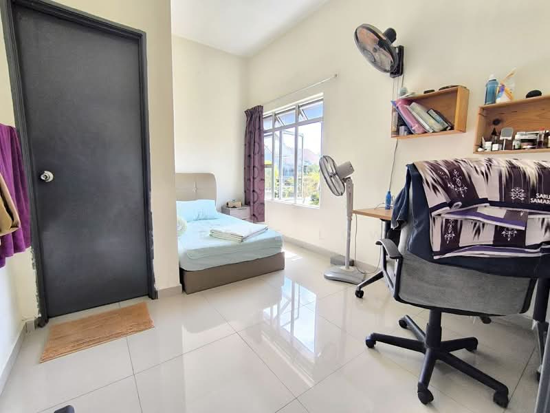 Cluster House for Sale in Nusantara Prima (Gelang Patah) - Serene Low - Bedroom - PropertyGuru.com.my